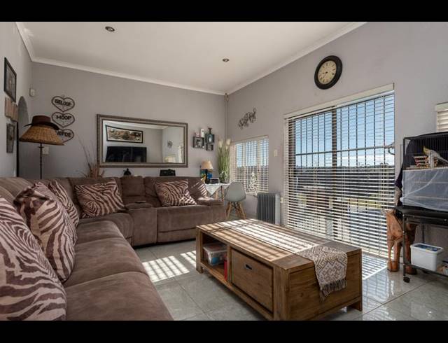 3 BEDROOM HOUSE FOR SALE IN ELANDSPARK